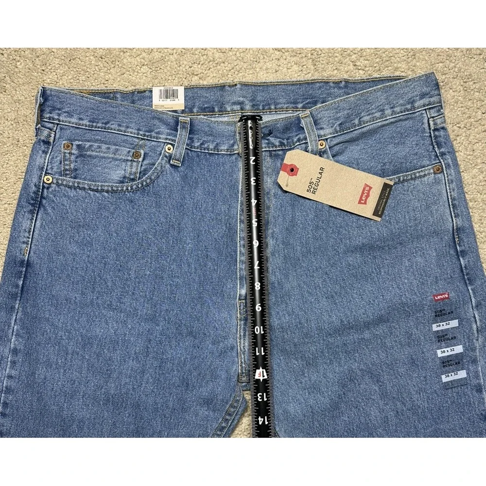 Levis a4 0041